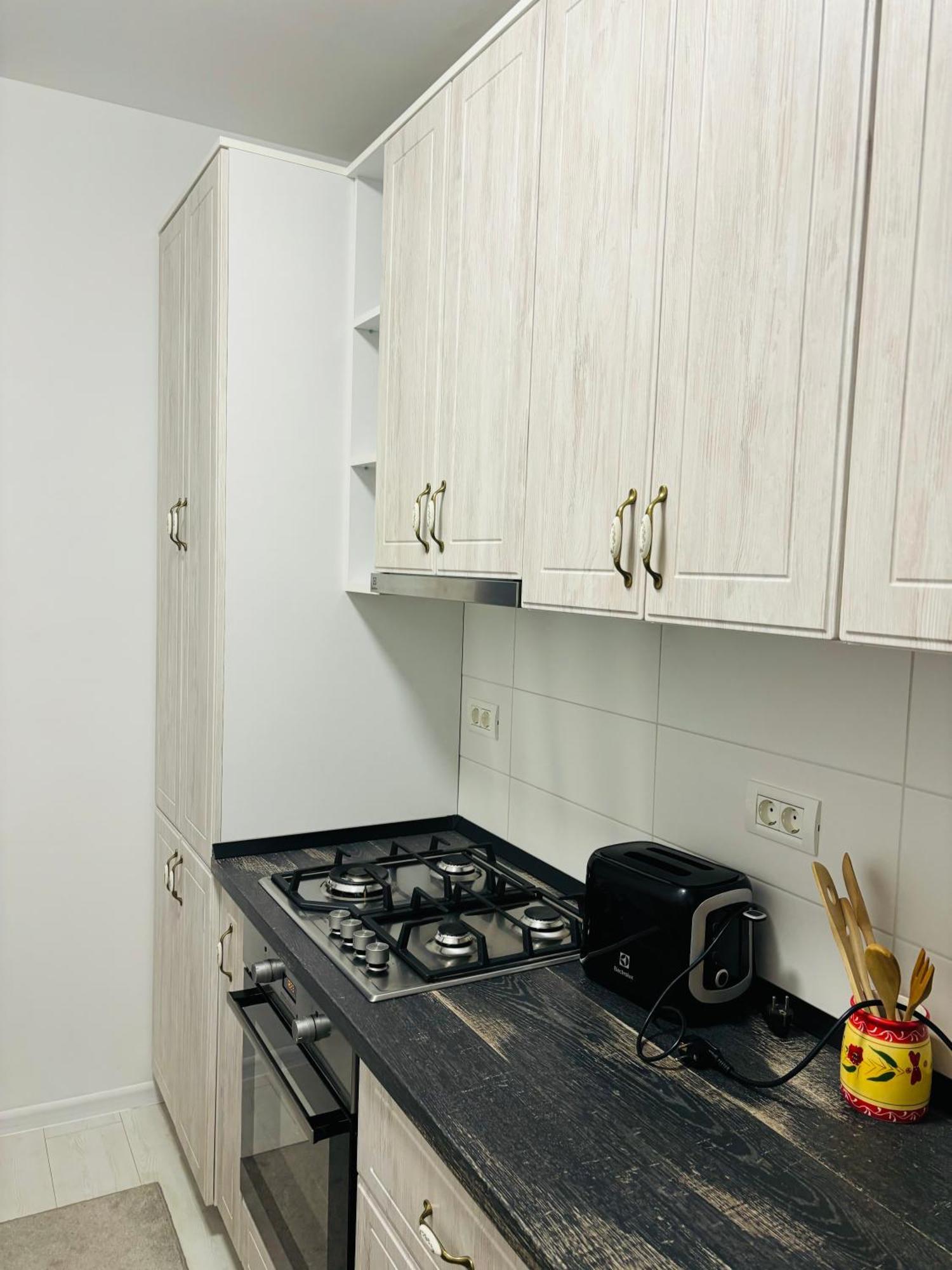 One Apartments Nordone Iulius Town 티미쇼아라 외부 사진